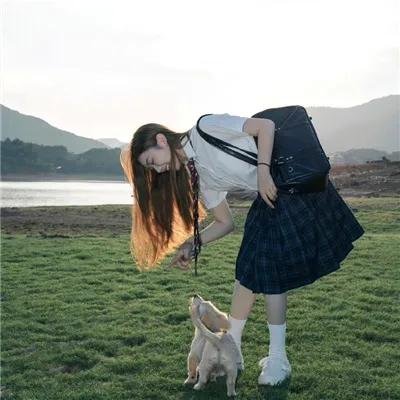 河水冲洗我